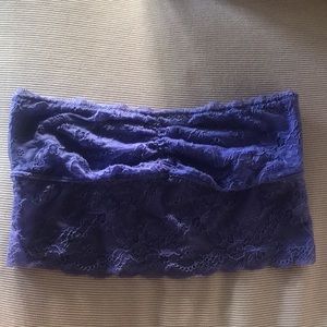 Victoria’s Secret Lacey bando